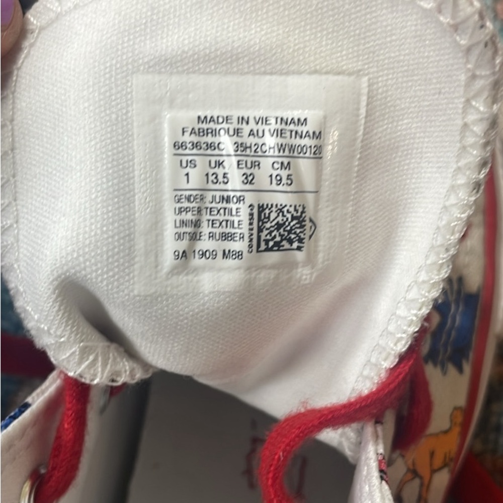 Converse boys shoes size 1